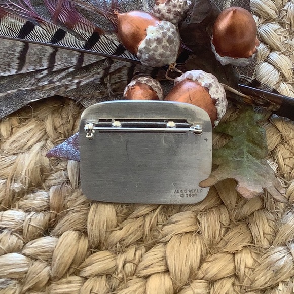 Vintage Alice Seely/Urban Fetishes Petroglyph Brooch/Pin (2000) Dancing Women - Picture 11 of 16